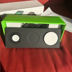 BELKIN- 3 IN 1 WIRELESS CHARGING PAD WITH MAGSAFE